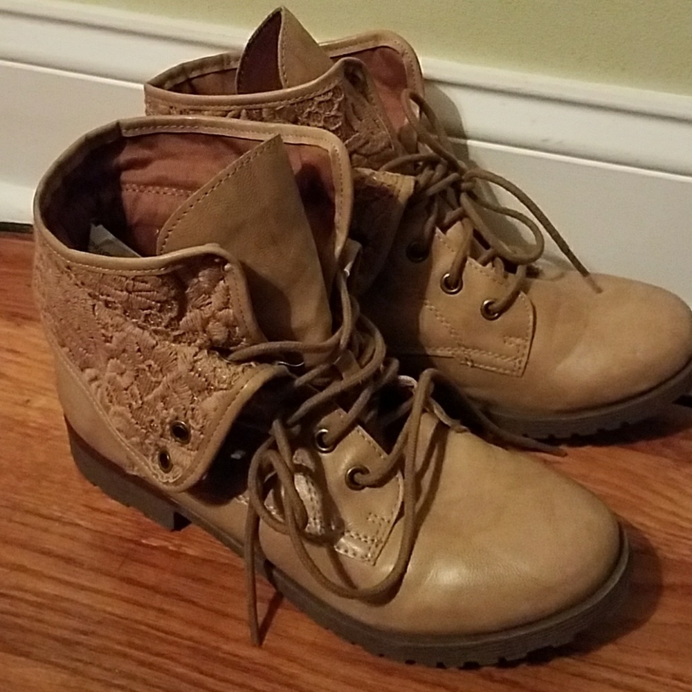 Rock & Candy Boots